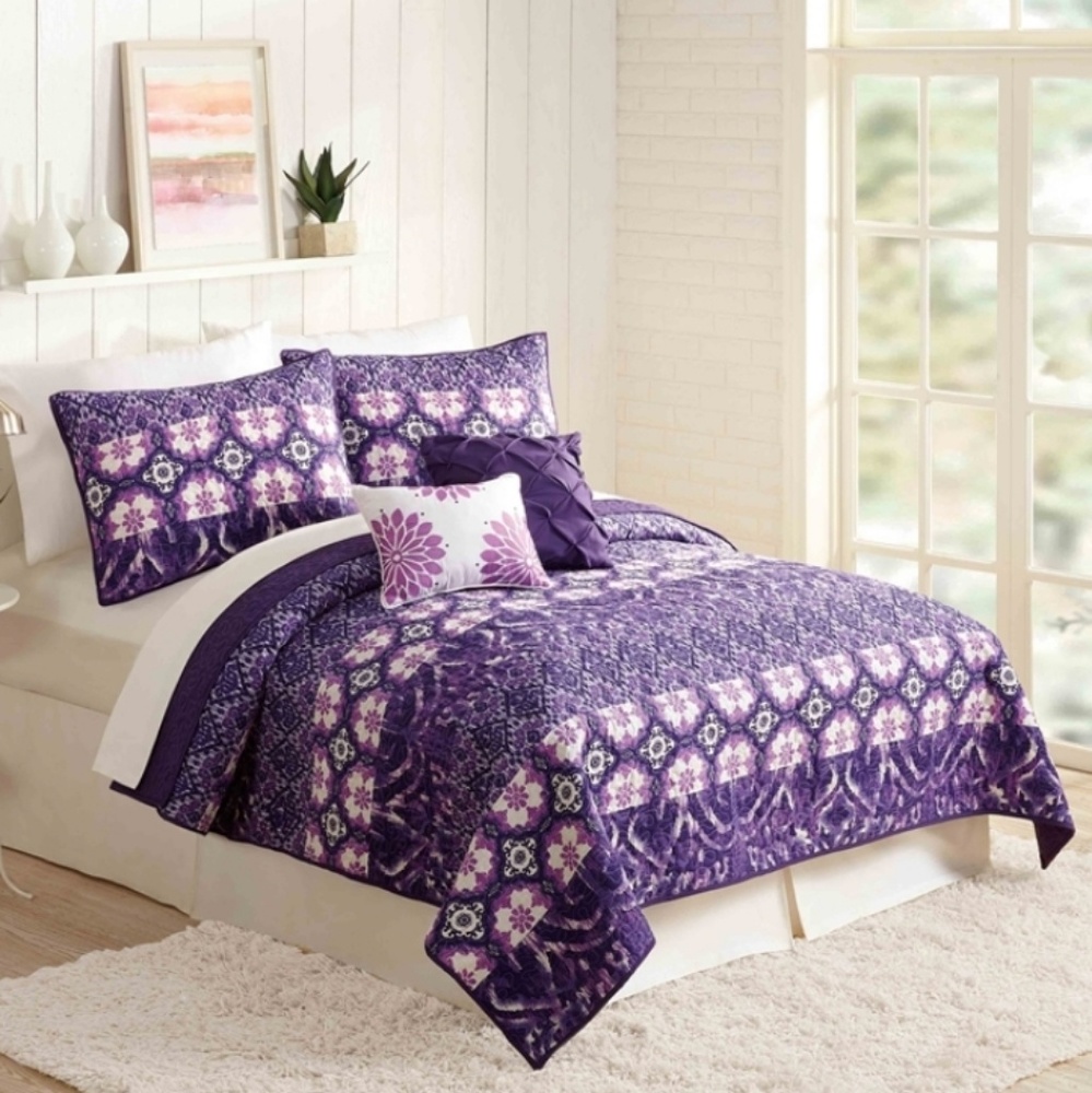 Mary Jane Home Violet Island Dreams Quilt Set